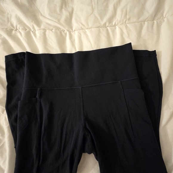 Athleta Black Leggings Sleek Stretchy Comfort - Picture 4 of 12